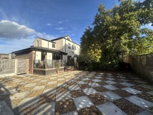 Rear External- click for photo gallery